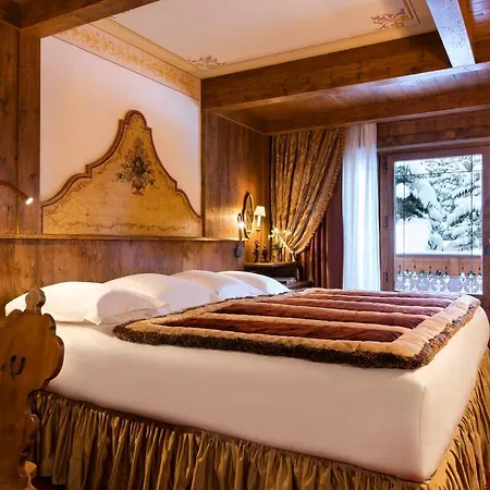 Airelles Courchevel, Les Airelles Hotel