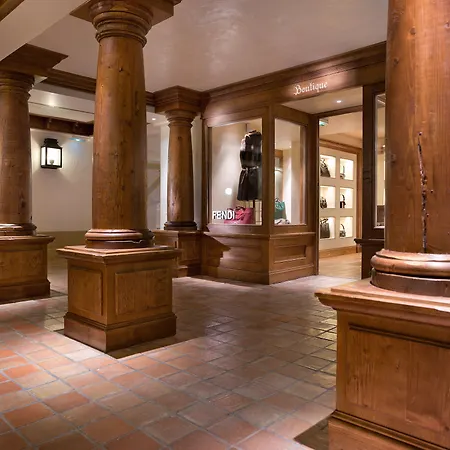 Szálloda Airelles Courchevel, Les Airelles 5*